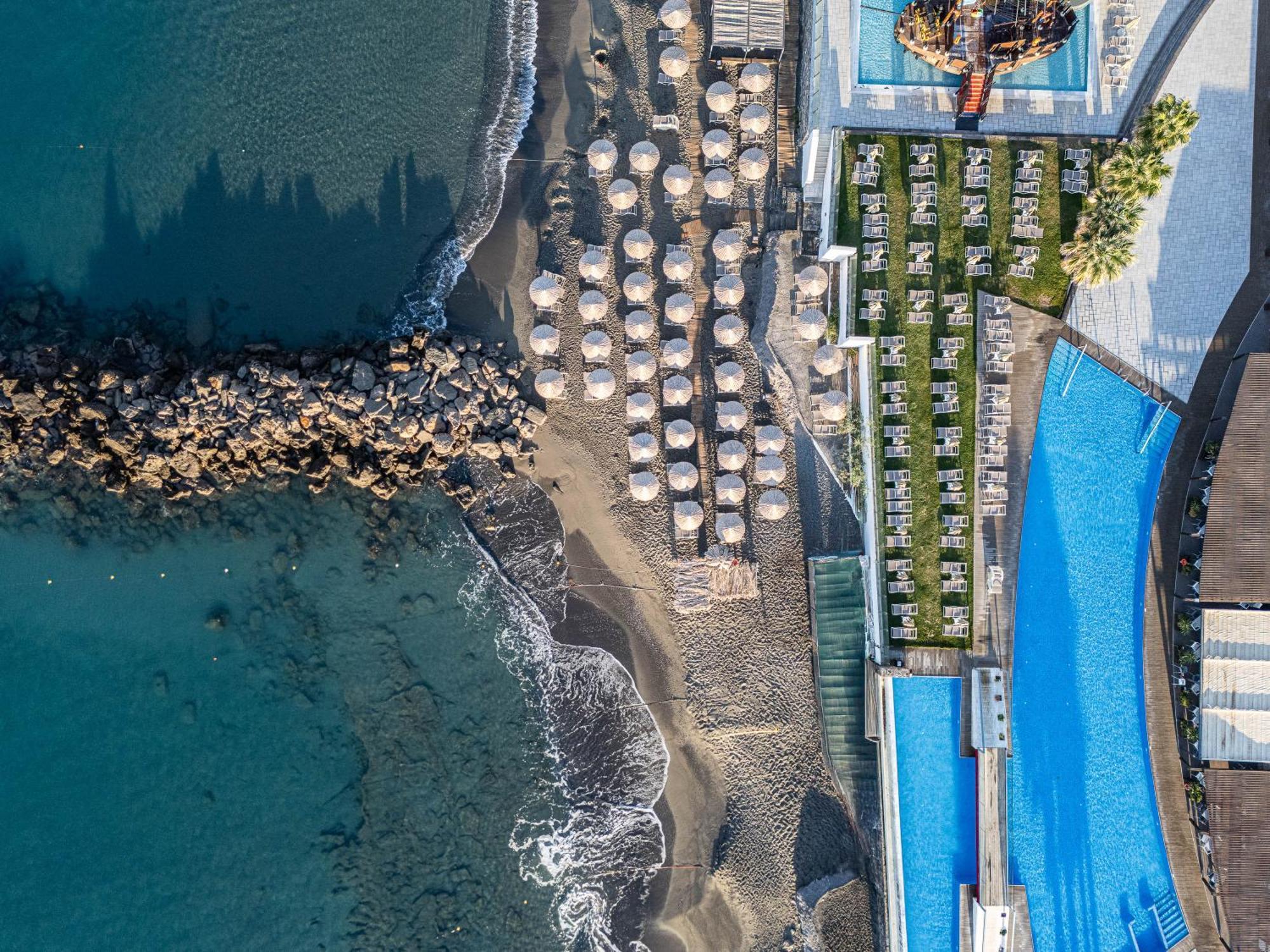 Petra Mare Hotell Ierápetra Eksteriør bilde